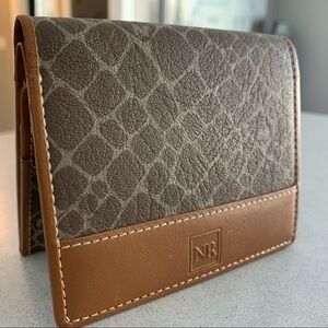 VINTAGE Nina Ricci Caramel Leather Wallet